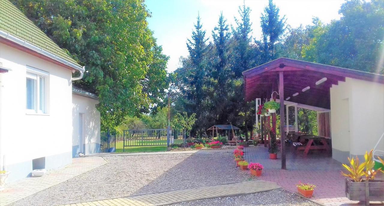 Kristály Vendégház Bogács Extérieur photo